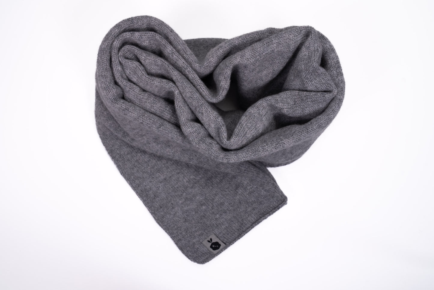 
                  
                    Scarf | Grey
                  
                